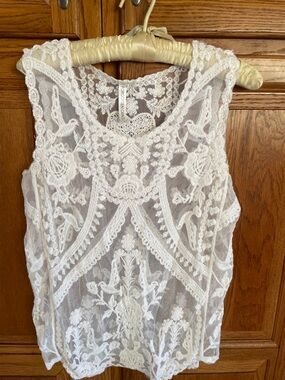 Crochet Lace Sheer Camisole Tank Top - Ivory